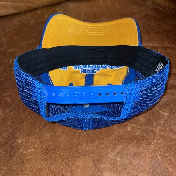 Nestle Butterfinger Hat - Picture 3 of 3